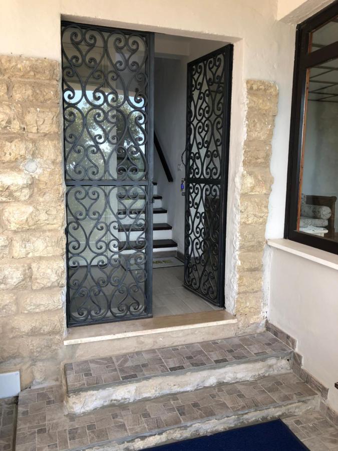 Villa Erika Montenero  ภายนอก รูปภาพ